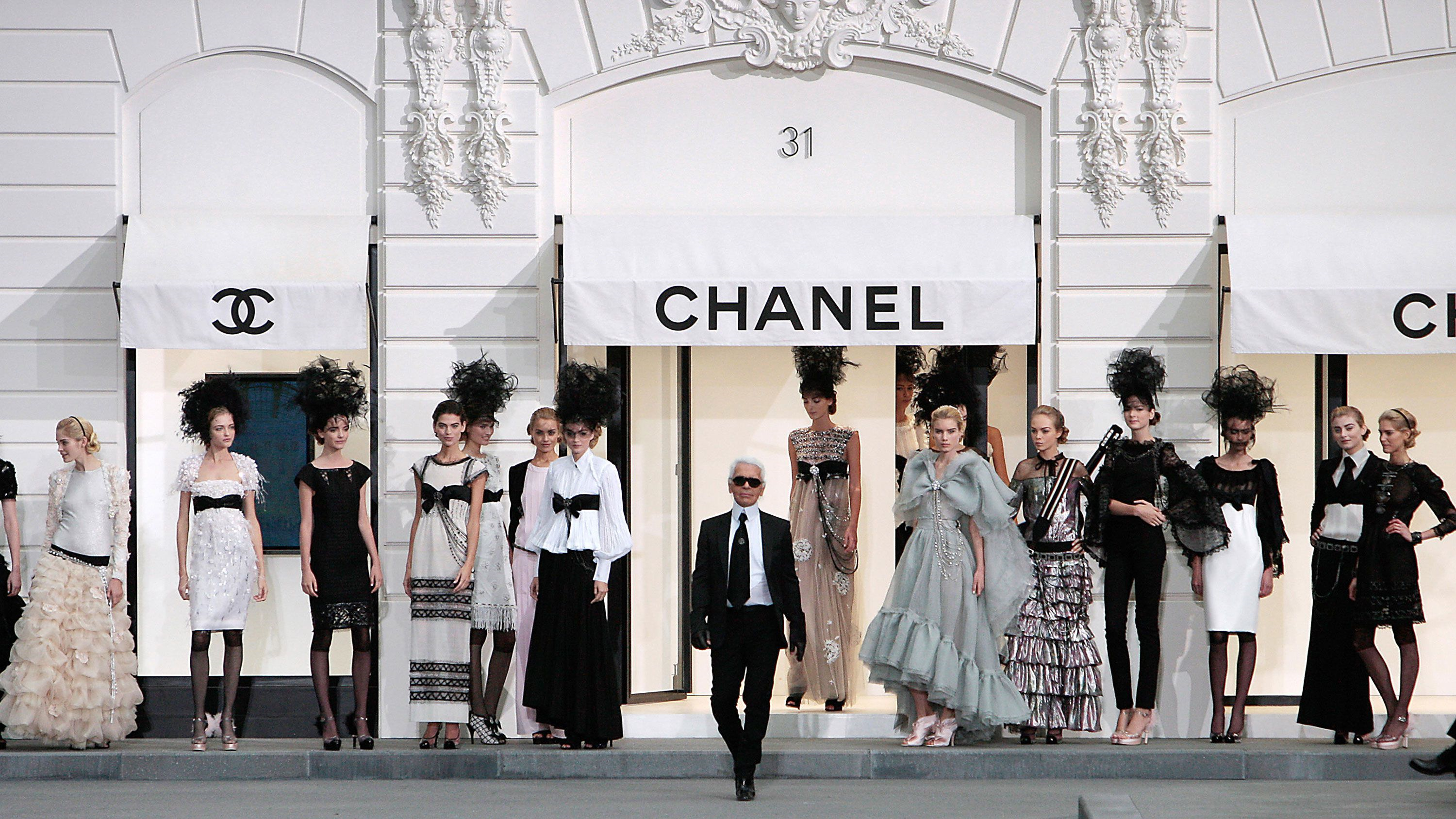 Chanel to ban use of exotic skins and fur in future collections – Glitz  Africa Magazine